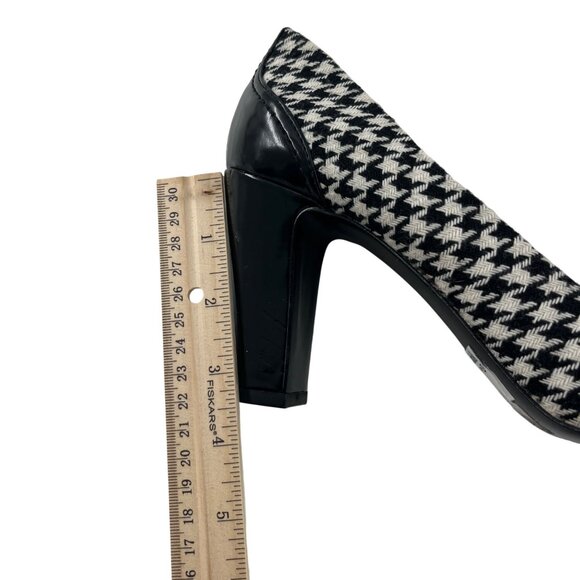 Tahari Women's Houndstooth High Heel Pumps Size 9 Block Heel Rockabilly - Picture 5 of 6